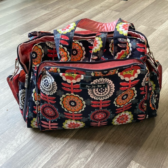 Ju-Ju-Be Dancing Dahlias Large Overnight Diaper Bag - Picture 1 of 16